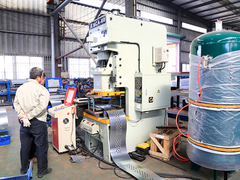 Scaffold Industry Roll formans velit
