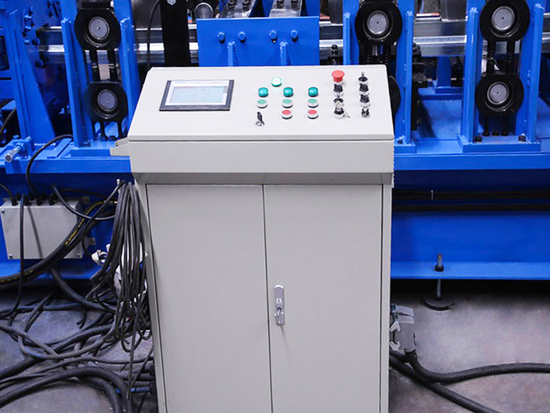 Integer Roll Machines